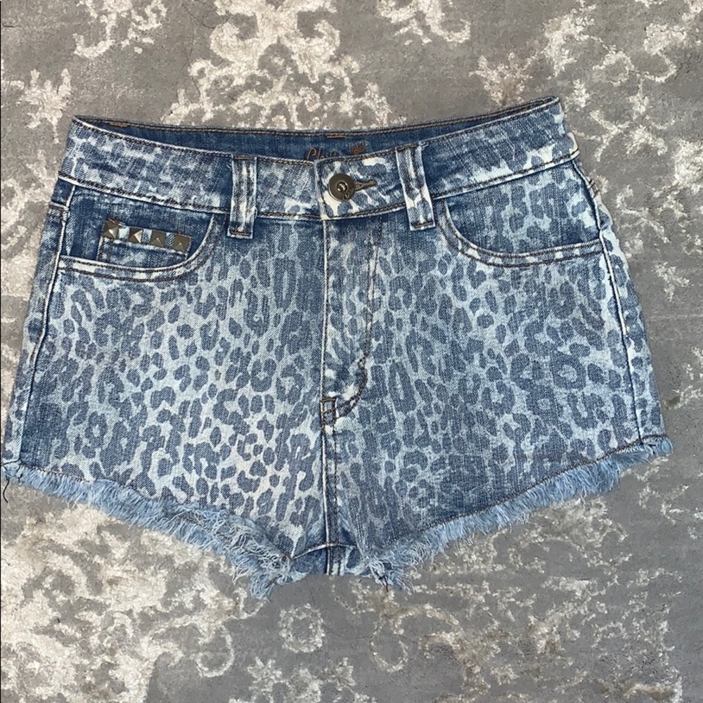 Cheetah Print Jean ShortsFINAL SALE CLOSING CLOSET
